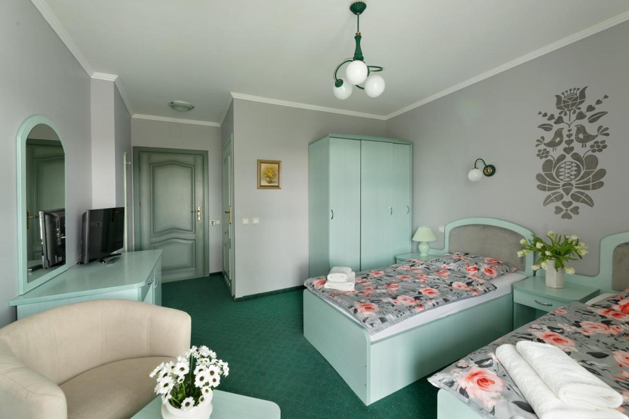 Willa Polka Kudowa-Zdrój Buitenkant foto